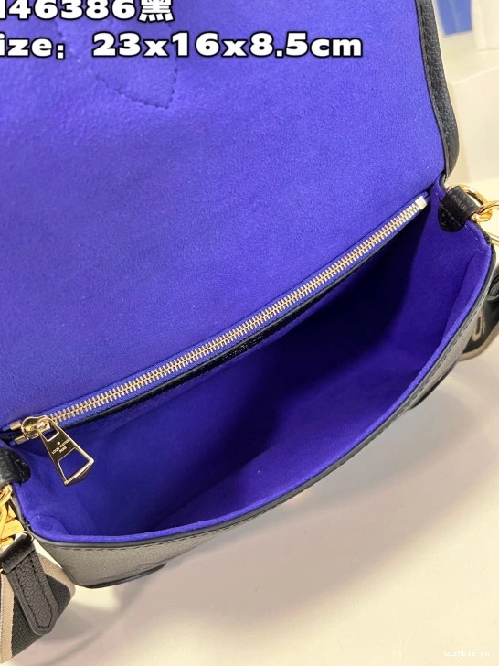 WIS VUITTON LOUIS Nano Diane 0804